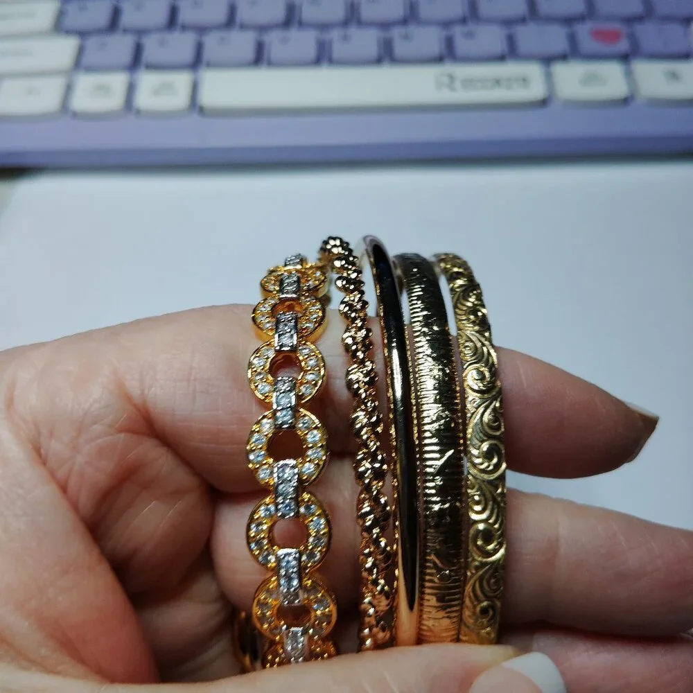 Lot of 5 Gold Tone Bangles – Mixed Textures, Stackable, Like New Condition